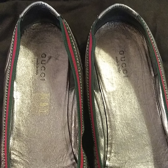 Pre-Owned Gucci Metallic Flat Sandles - Picture 15 of 16